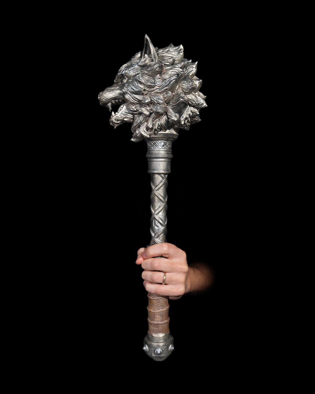 1483 - Lone Wolf Mace