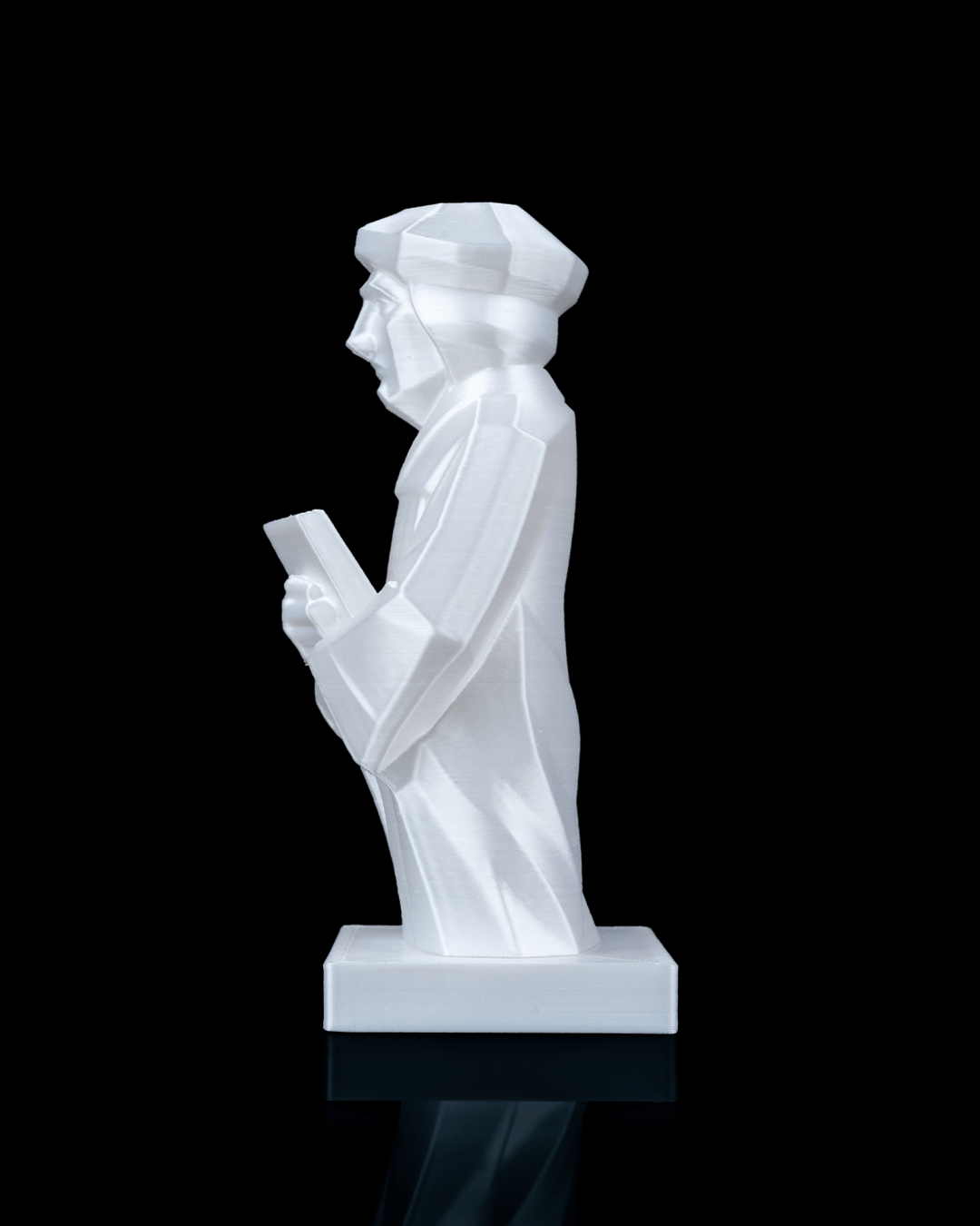 2980 - Martin Luther Statue