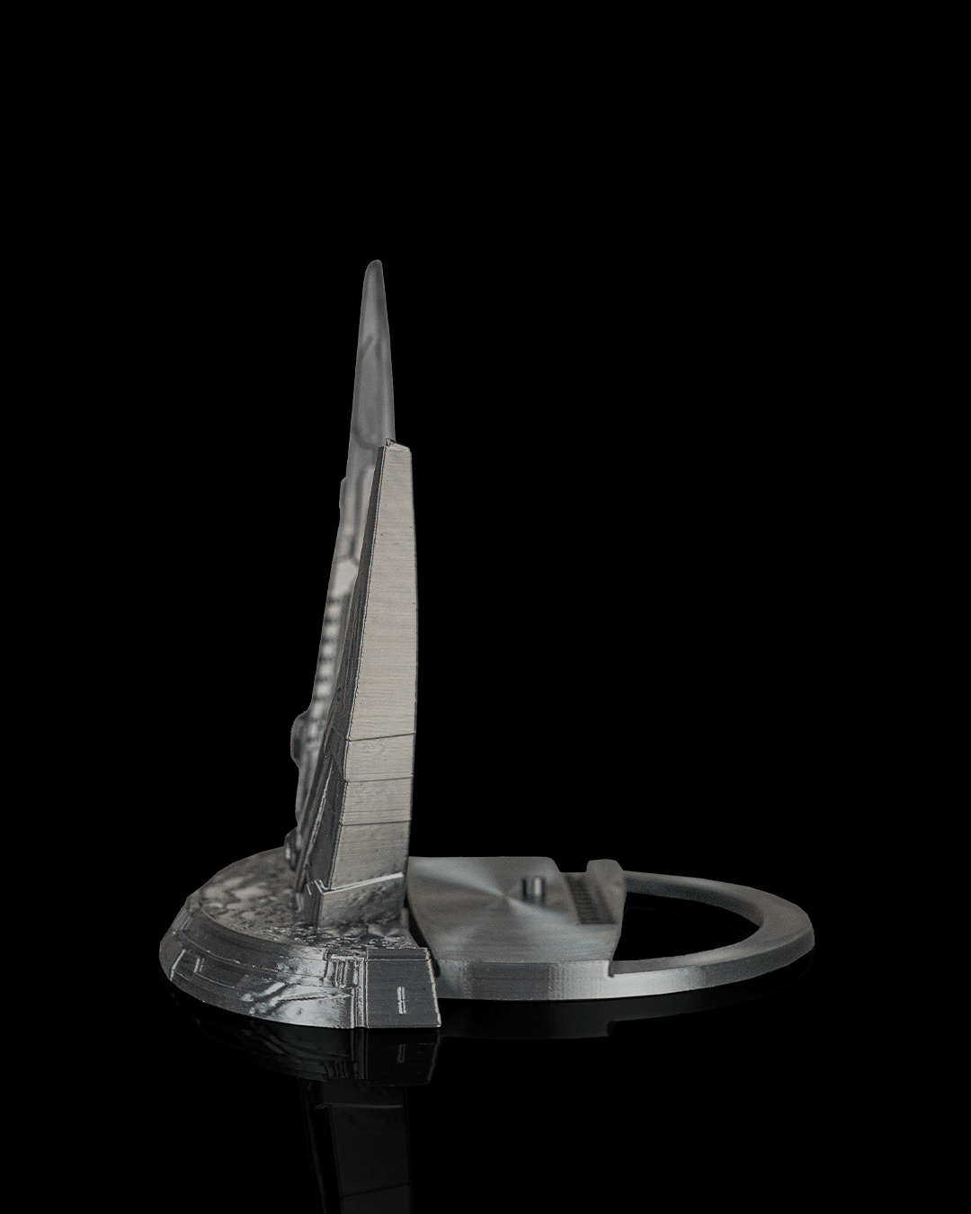 4422 - Mecha Moon - Console Stand