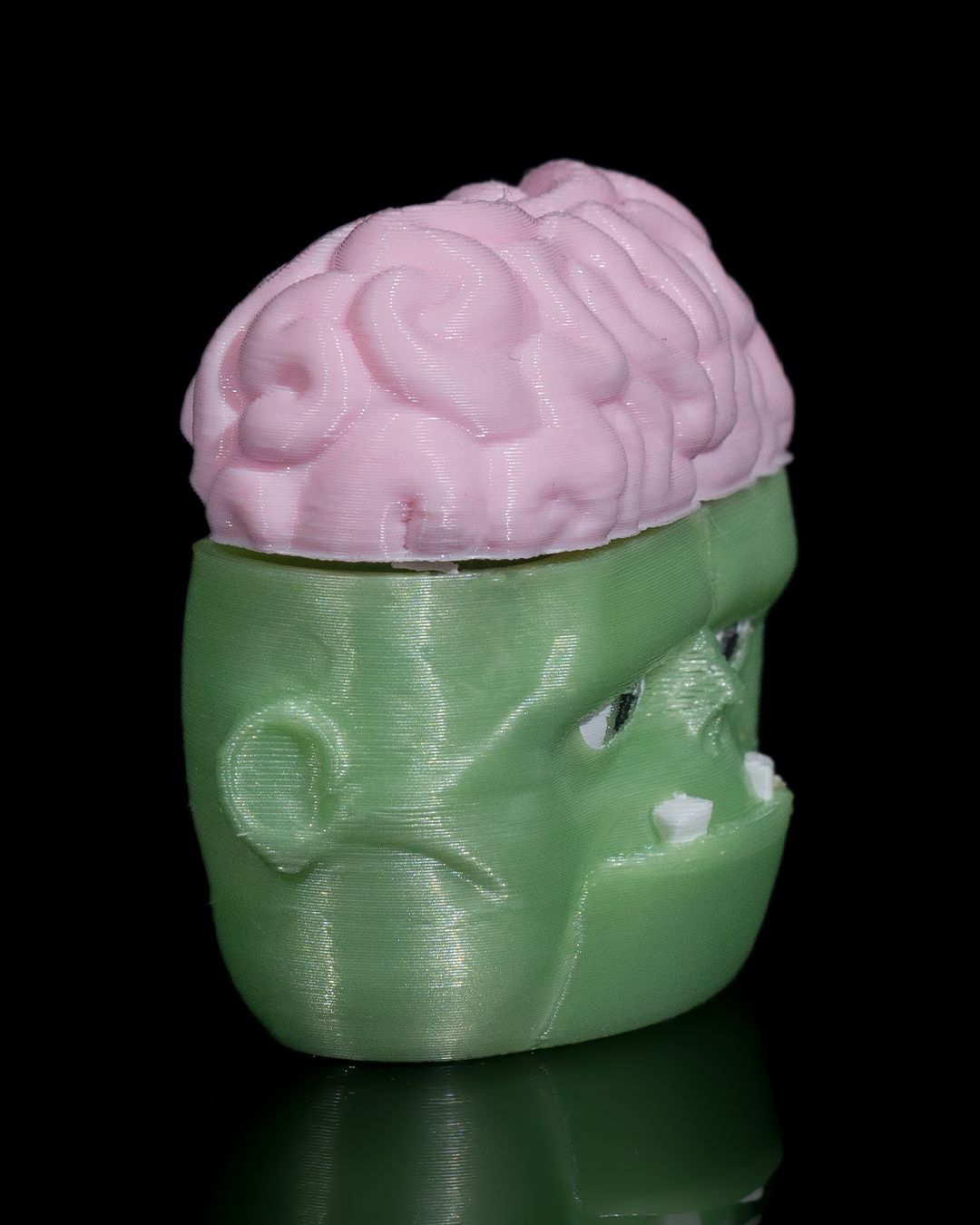 1508 - Metal-Zombie-Head Airpod Case