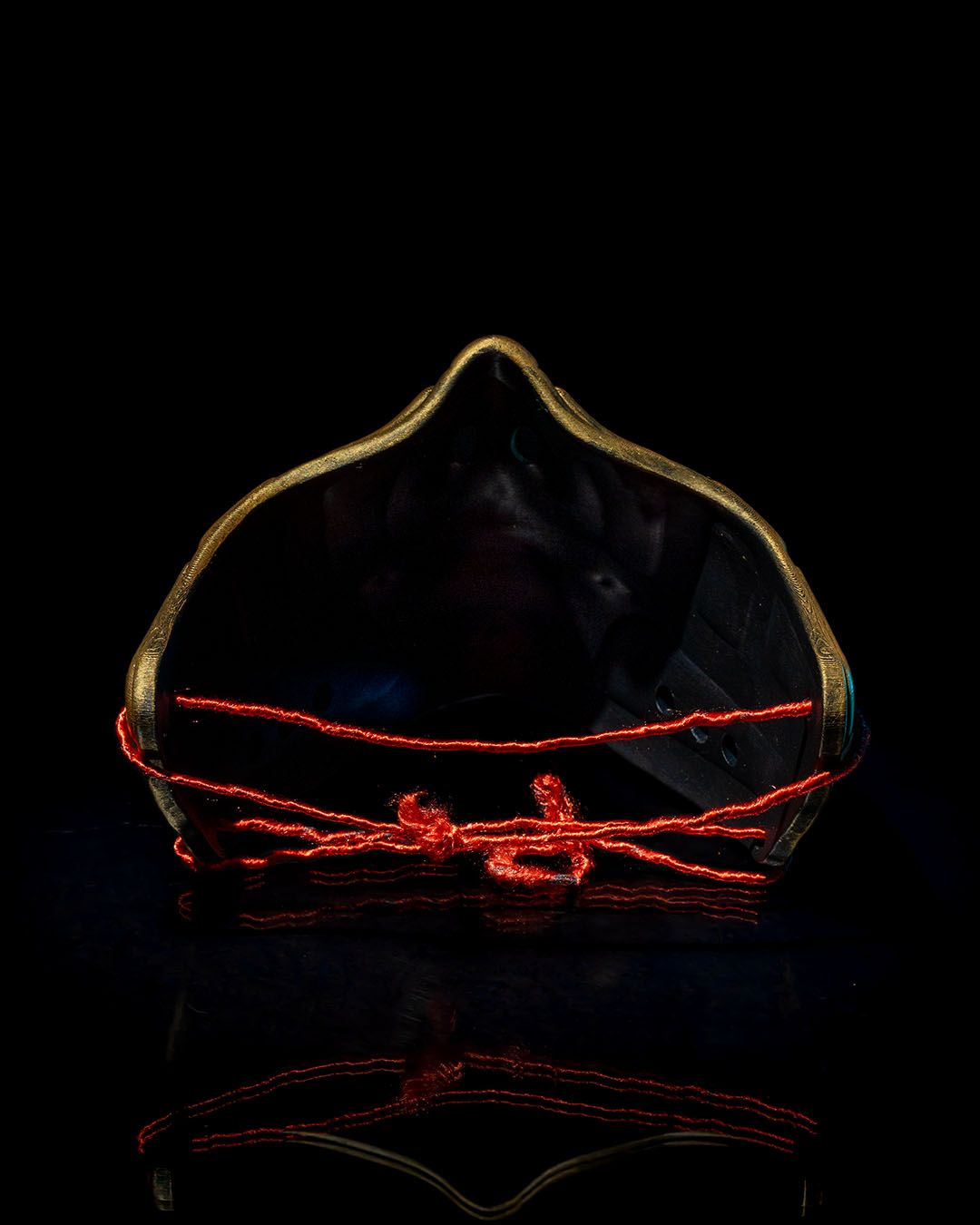 1033 - Metropolis Mask