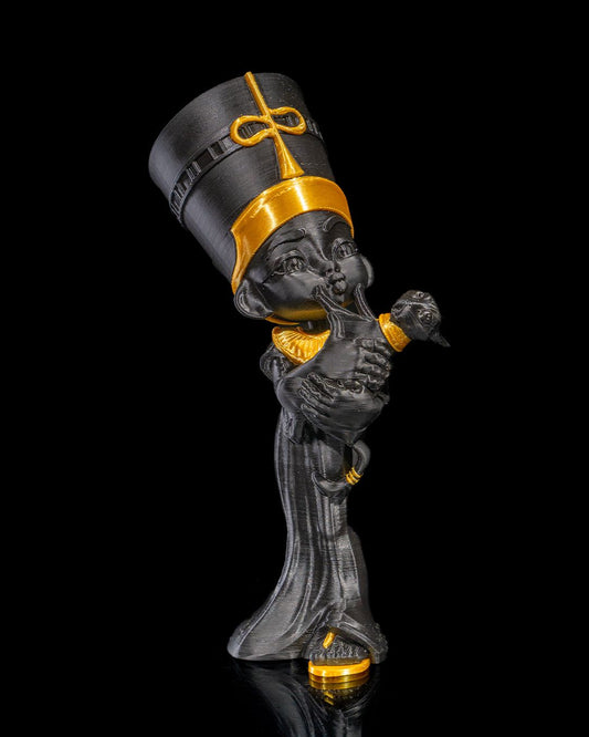 1550 - Nefertiti Cat Lady of Egypt