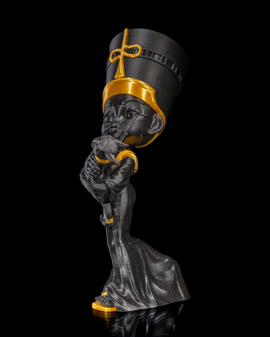 1550 - Nefertiti Cat Lady of Egypt