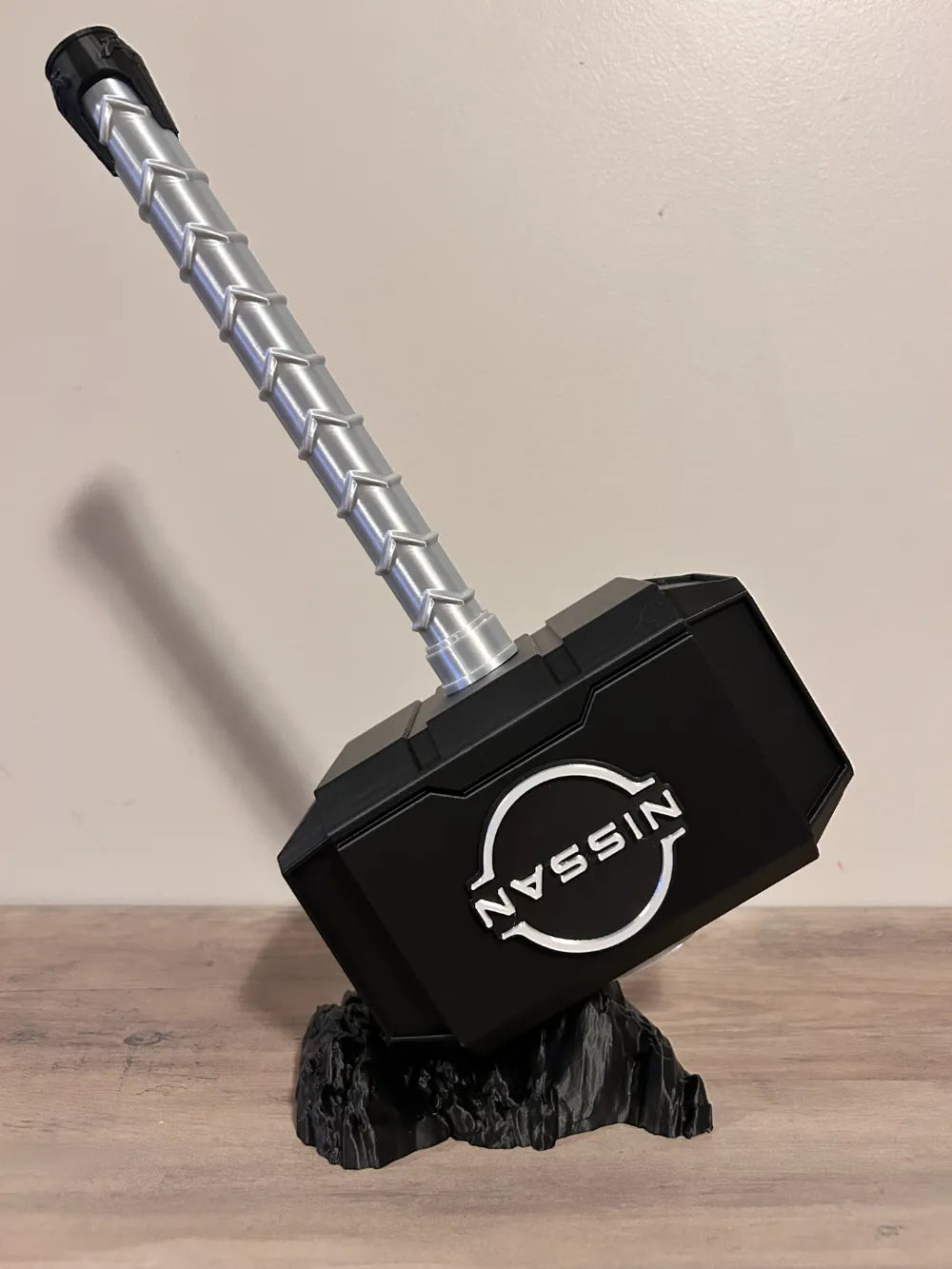 Hammer - Nissan