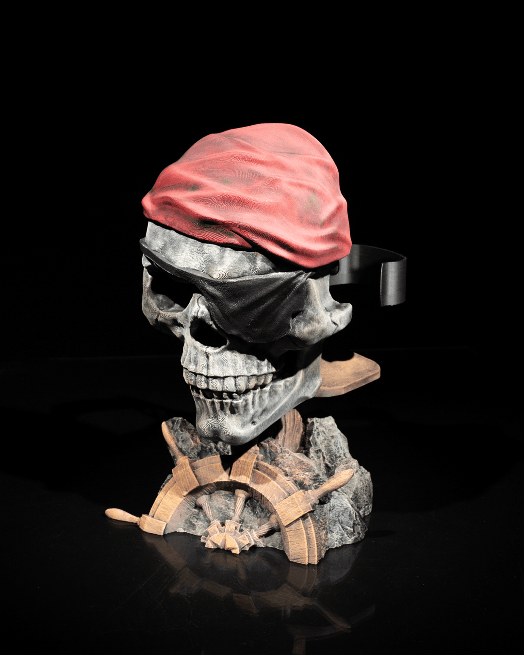 1683 - No to Piracy Controller Holder