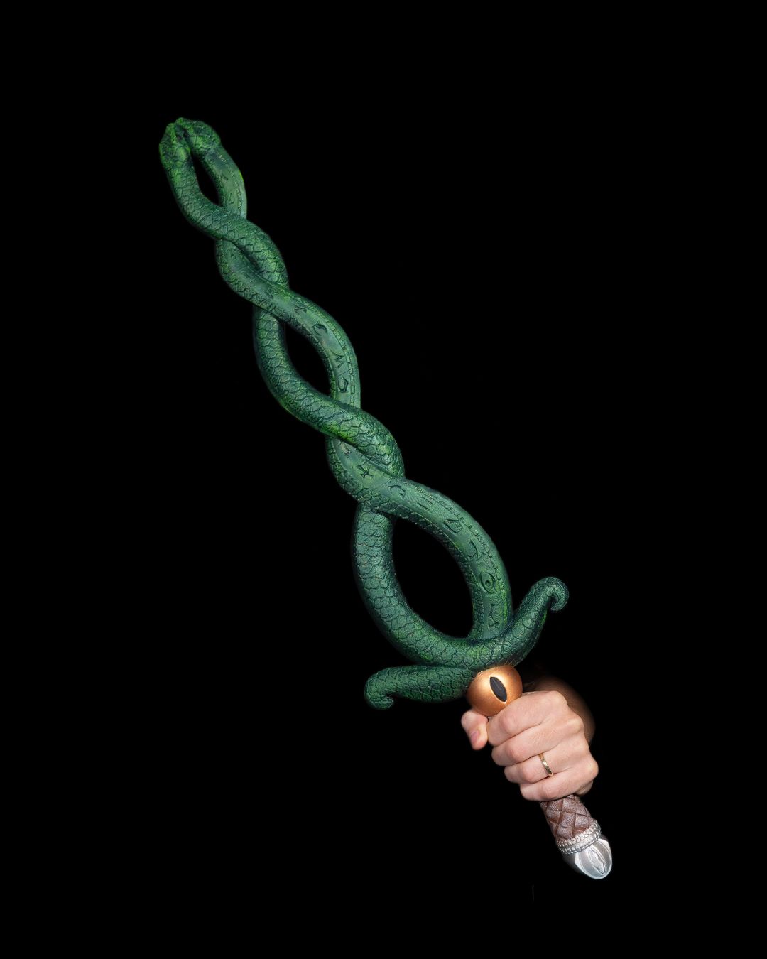 1486 - Ouroboros Blade