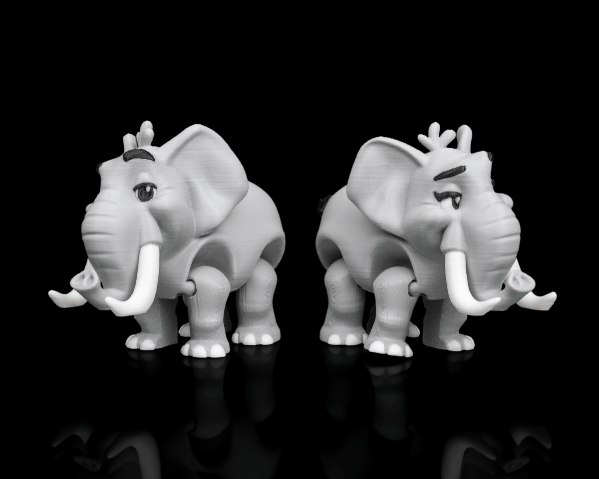 2939 - Pair of Elephants