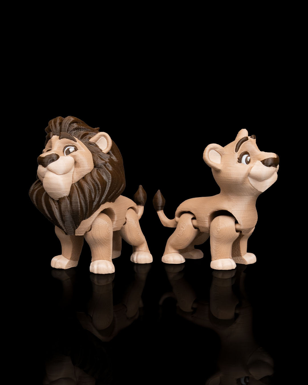 2940 - Pair of Lions
