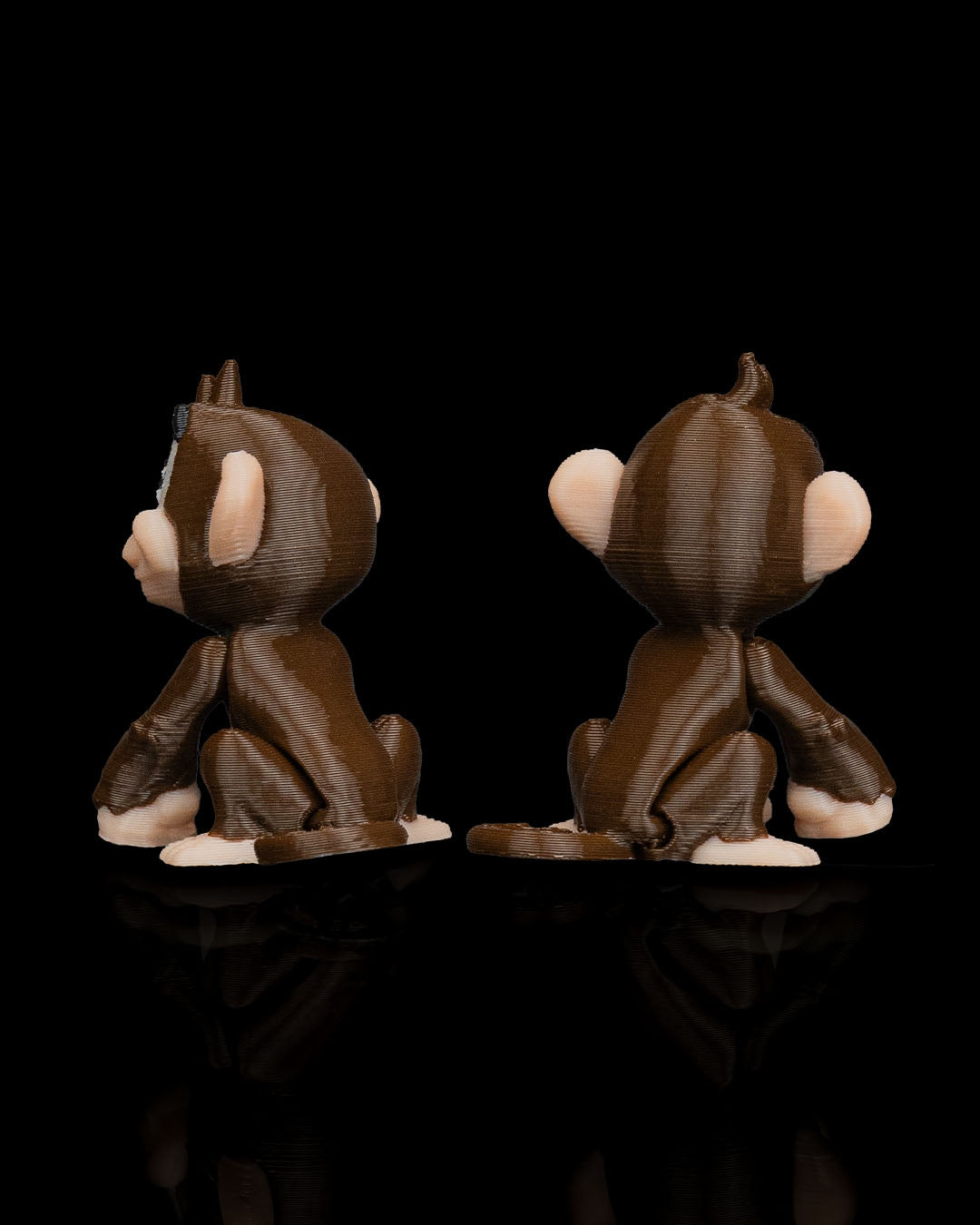 2938 - Pair of Monkeys