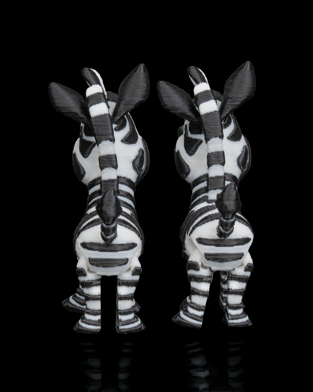 2936 - Pair of Zebras
