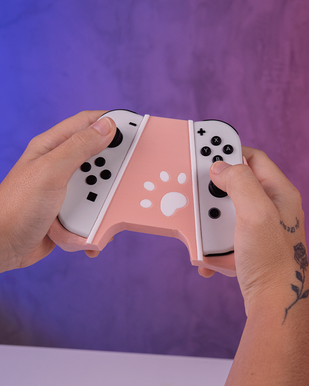 2754 - Pawprint - Dual Controller Grip