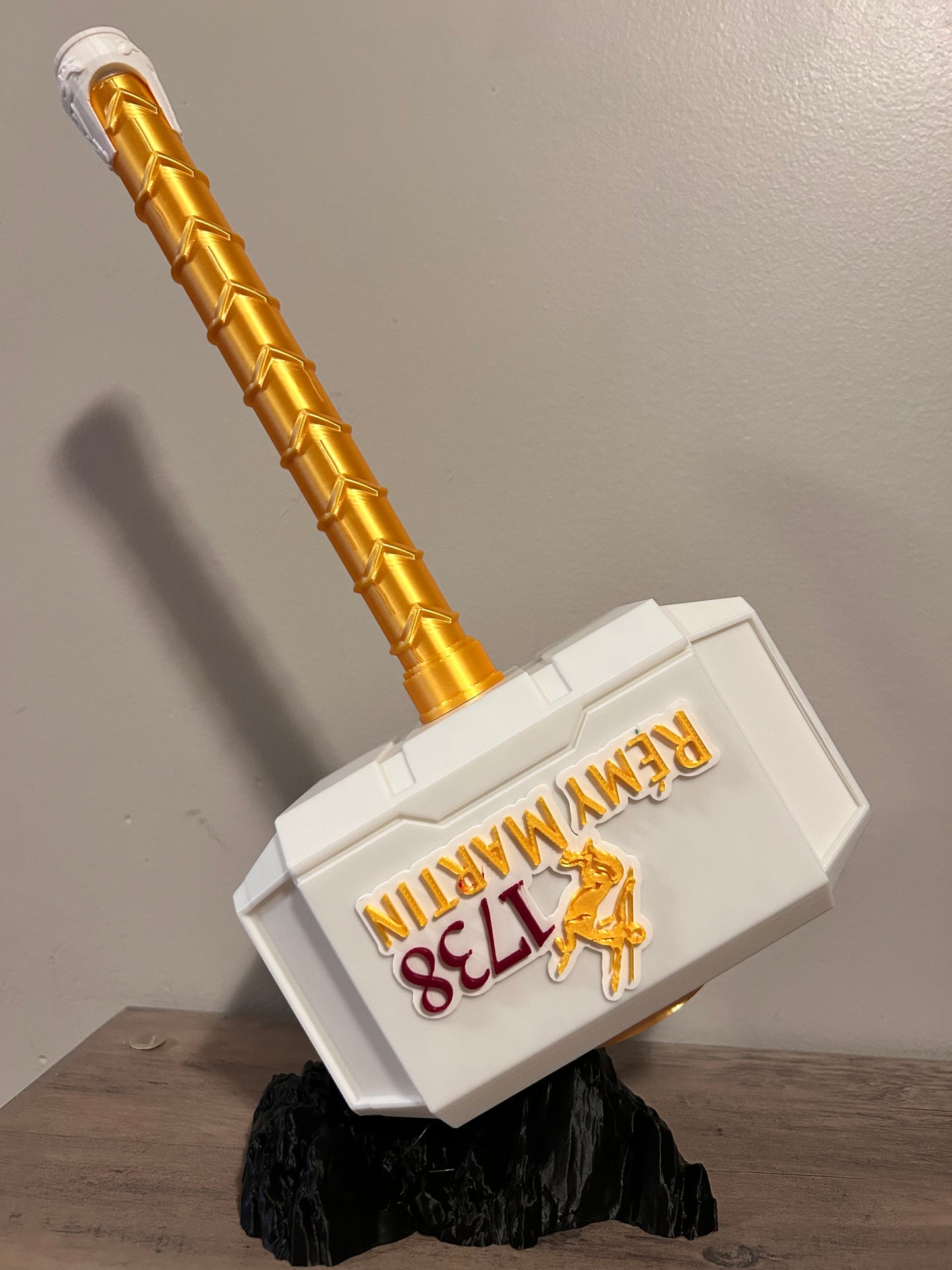 Remy Martin 1738 Hammer