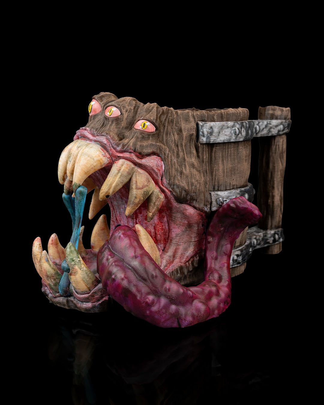 2690 - Roll into the Trap Can Holder & Dice Tower