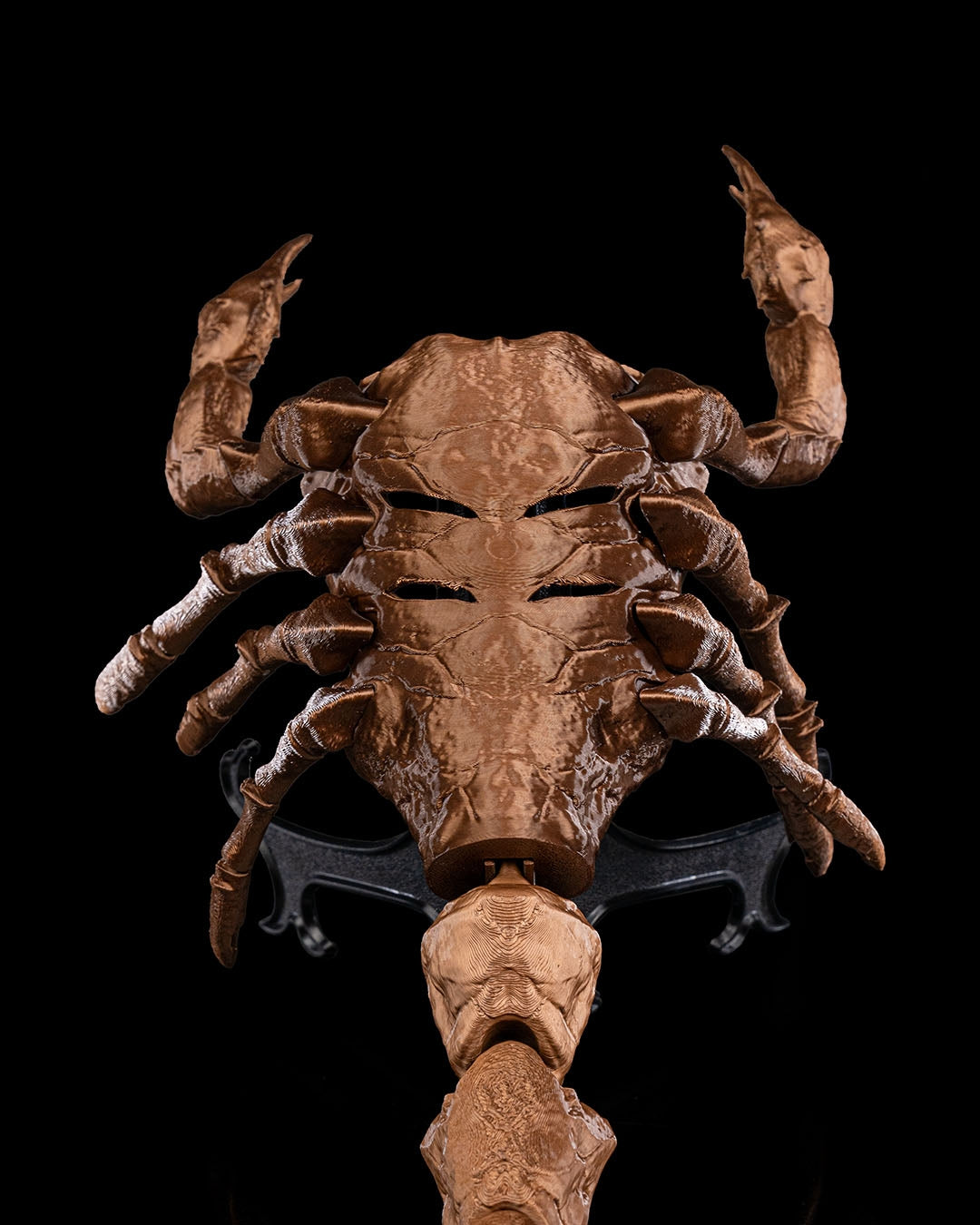 2100 - Scorpion Grasp Halloween Mask