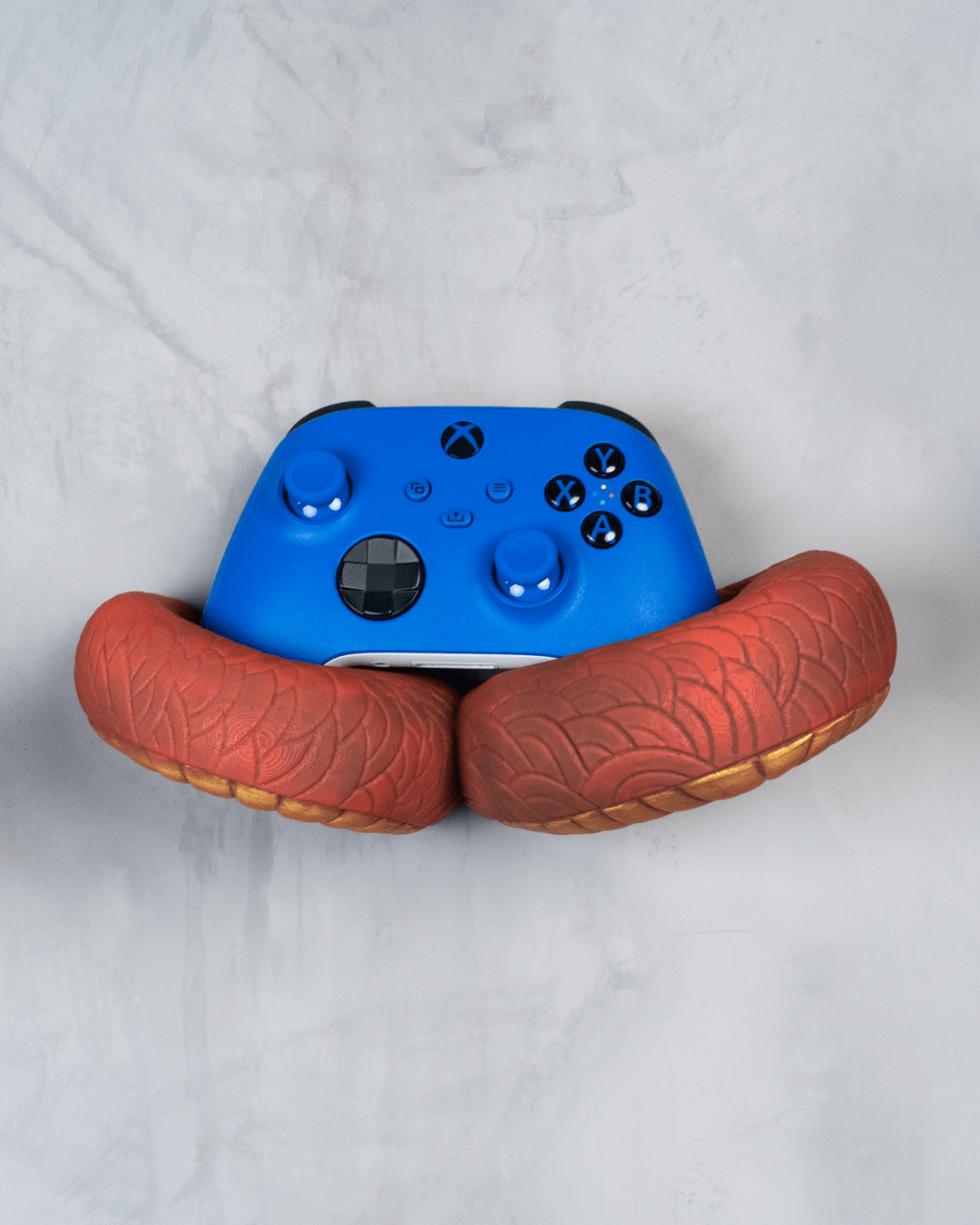2468 - Silent Slither Controller and Headphone Holder