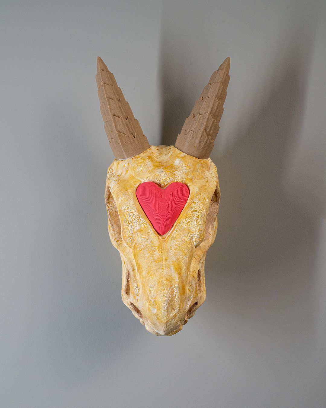 1598 - Silver Hatchling Skull