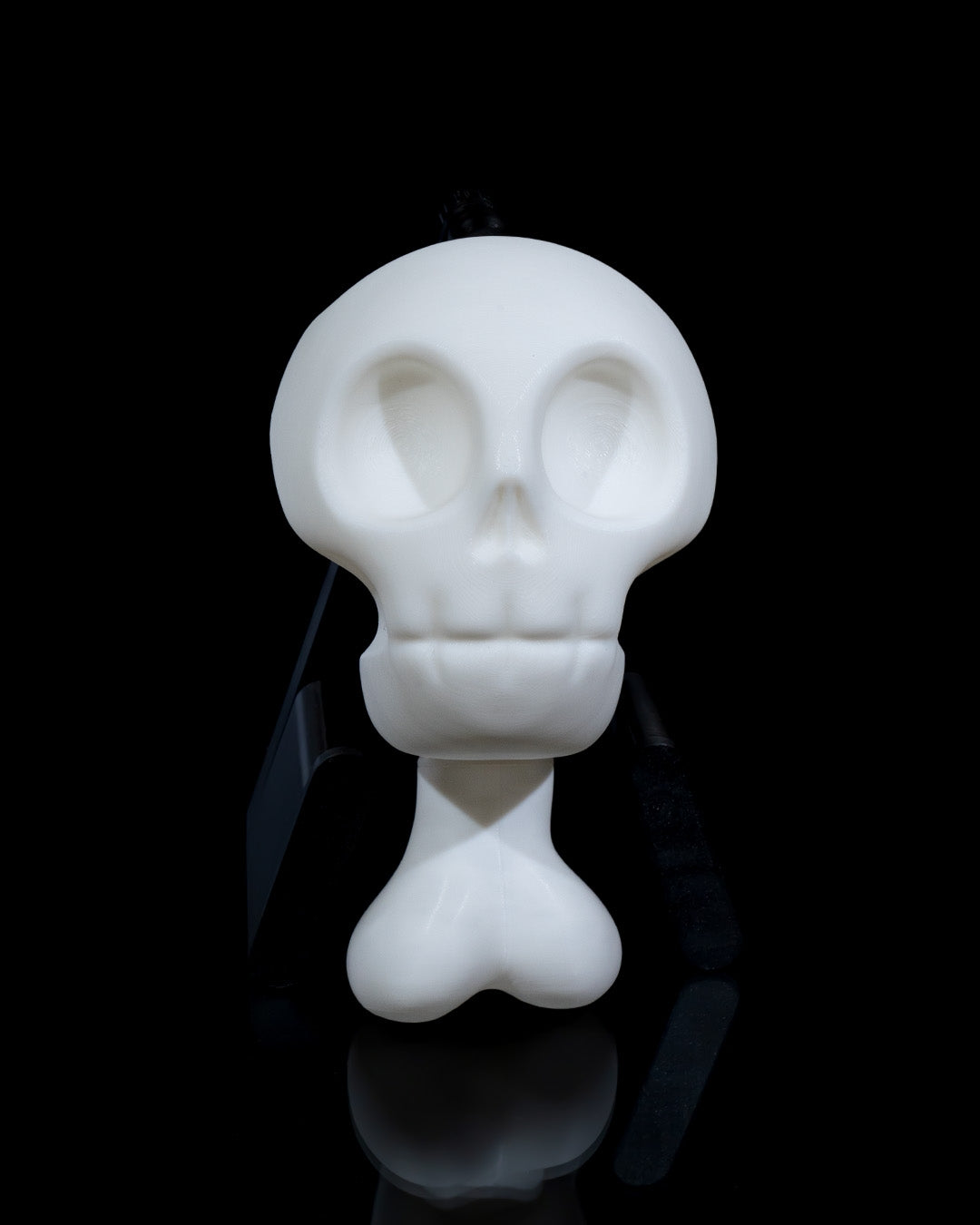 1935 - Skull Vise Headphone Holder