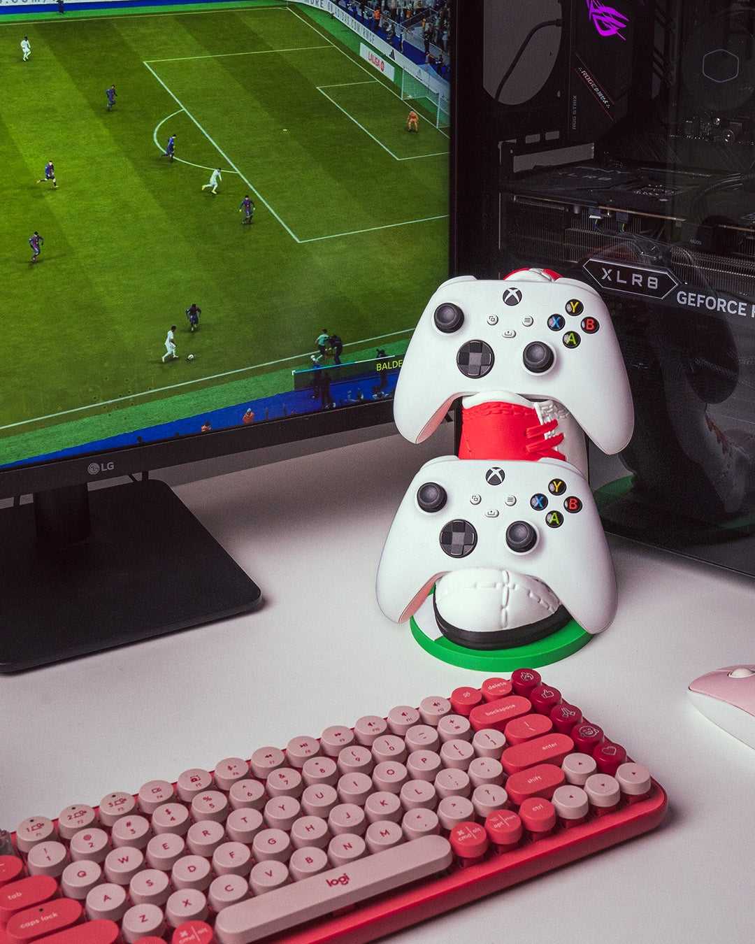 2154 - Soccer Shoes Controller Holder