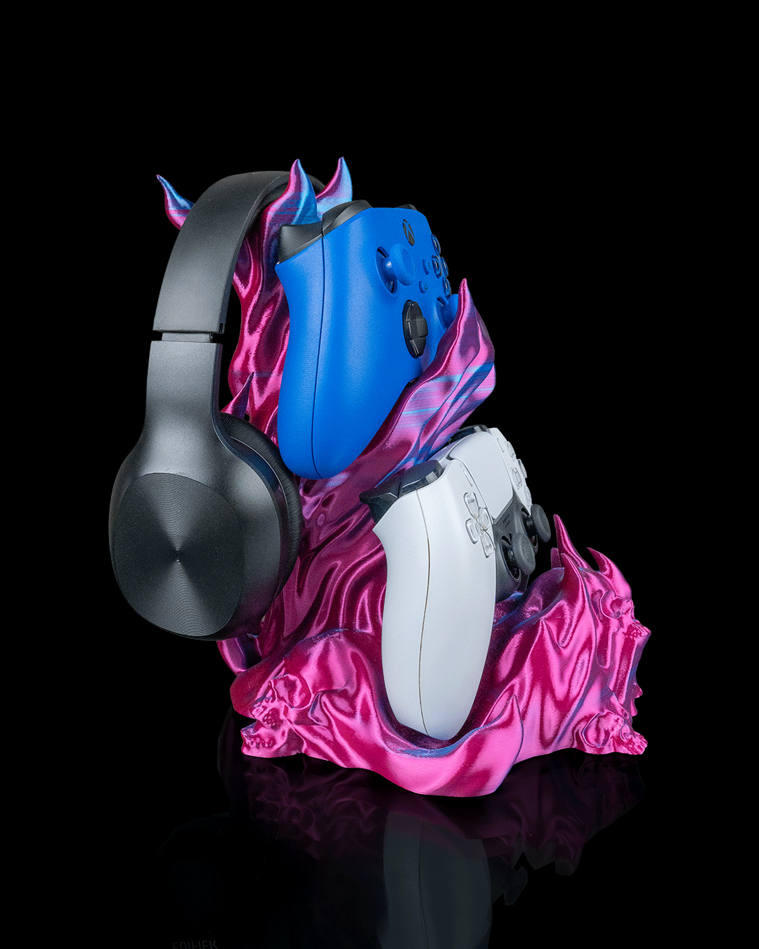 3803 - Spellcaster’s Stash - Headphone & Controller Holder