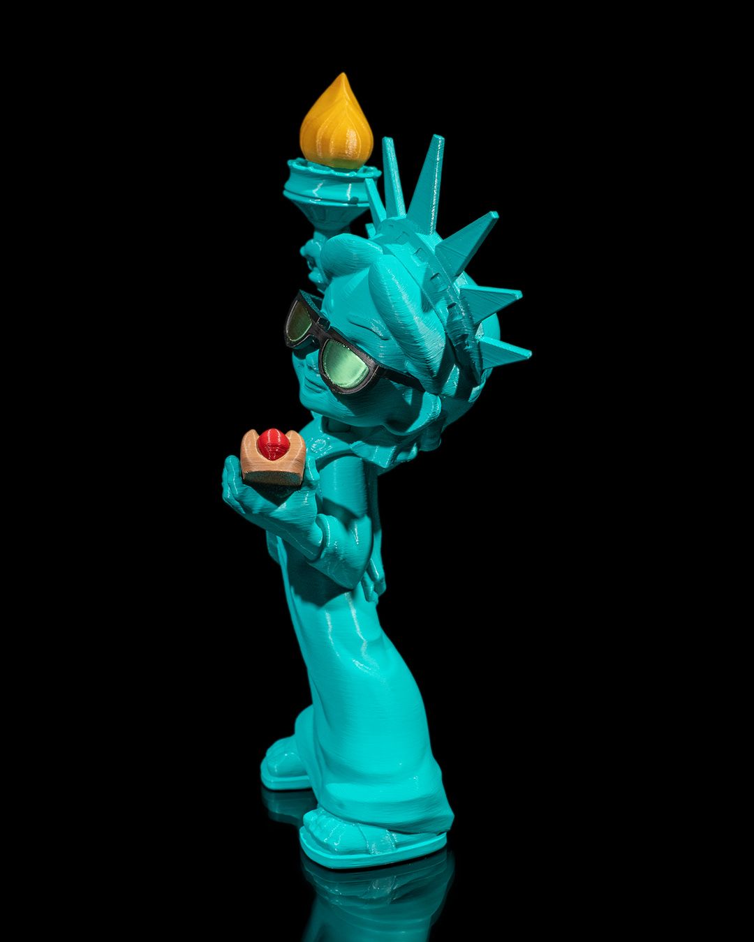 1548 - Statue of Lifestyle Liberty