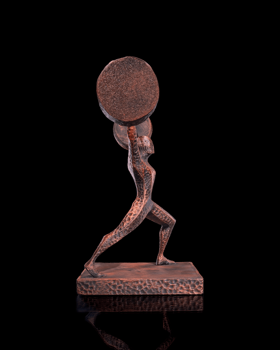 1884 - Weightlifting Statue