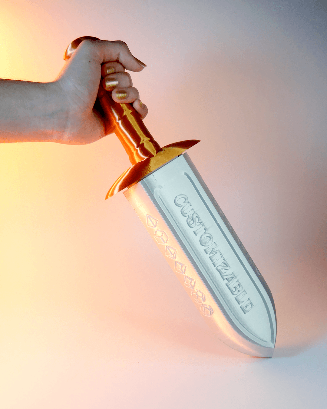 0195 - Dice Dagger Customizable